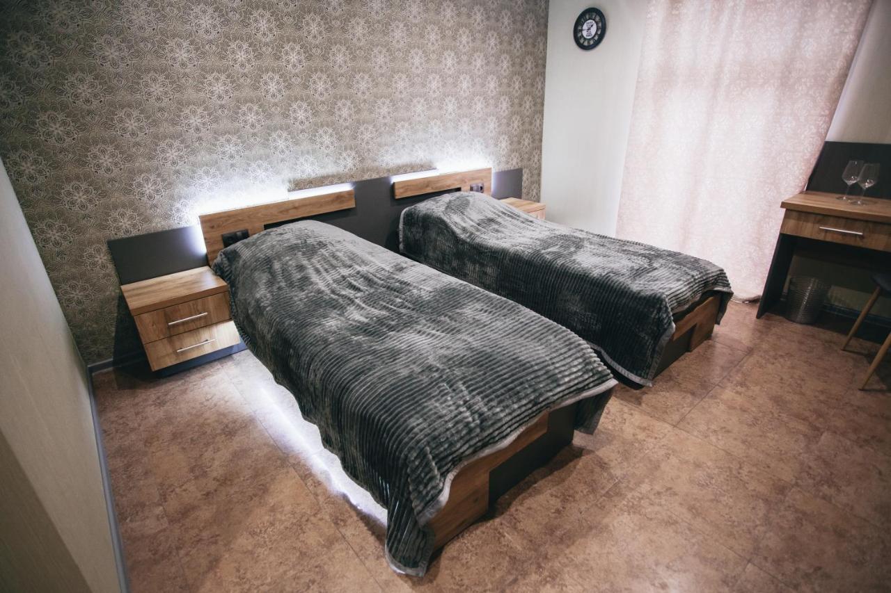 ויניצה 4Rooms מראה חיצוני תמונה