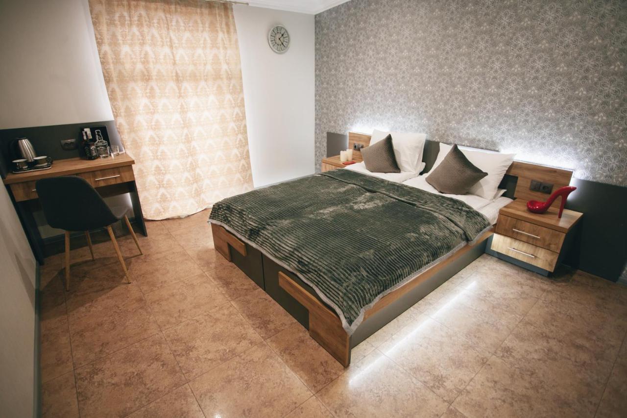 ויניצה 4Rooms מראה חיצוני תמונה